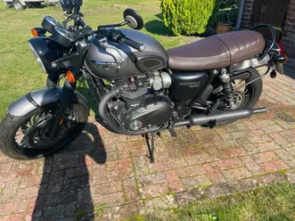 triumph bonneville t120 black