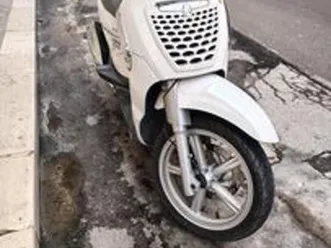 aprilia scarabeo 125 - 2011