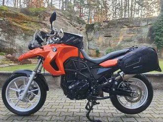 bmw f 650 gs - super stav + výbava