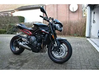triumph street triple 765 r
