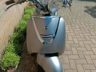 meeneemprijs! sym allo snorscooter 2009 (blauw kenteken) — scooters | sym — marktplaats
