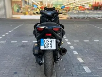 yamaha - xmax 300