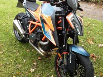 ktm superduke r