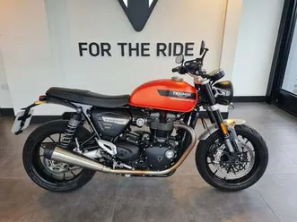 triumph speed twin 1200 for sale in romford