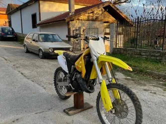 suzuki rm125 →