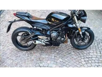 vendo triumph street triple s (2017 - 19) usata a milano (codice 9884256) - moto.it