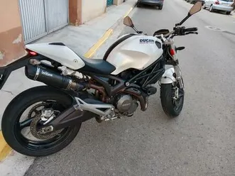 ducati - monster blanca