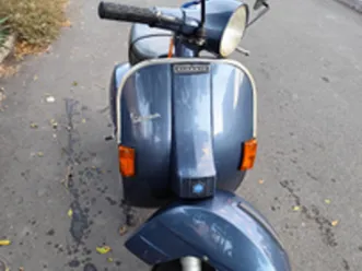 vespa px200e