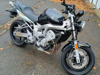 ② yamaha fz6 van 2007