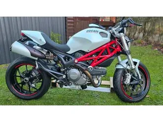 ducati monster 796