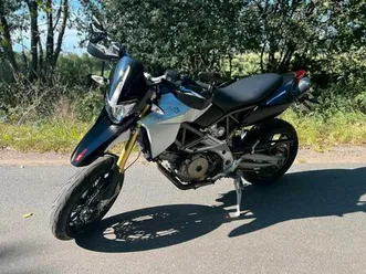 aprilia dorsoduro 750 – tüv neu, carbon auspuff, top gepflegt!