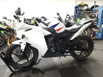 honda cbr125r 124 cc