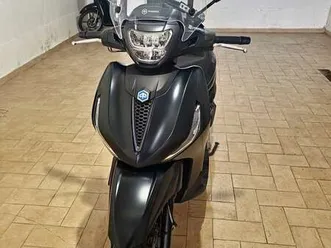 piaggio beverly 400 hpe abs sport nero