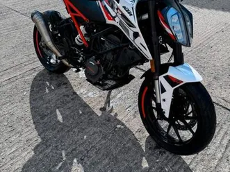 ktm duke 125