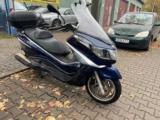 piaggio x10 500