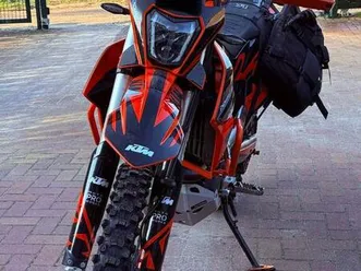 ktm 690 enduro r mit tieferlegung