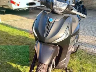 piaggio beverly 400 hpe