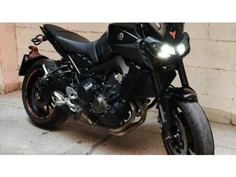 vendo yamaha mt-09 (2017 - 20) usata a roma (codice 9883816) - moto.it