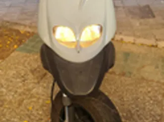 sccoter peugeot trekker 50 cc