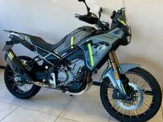 cfmoto 450 mt