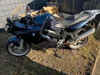 bmw f 800 st – 2010 – 17.000 km – sehr gepflegt – orginal topcase