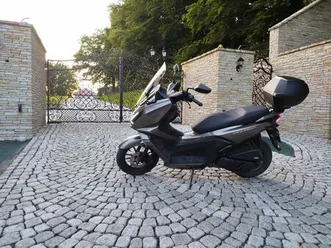kymco skytown 125- stan jak nowy zbylitowska góra