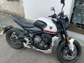 triumph trident 660