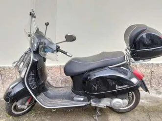 piaggio gts 300 nero