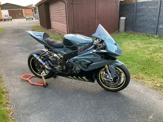 bmw s1000rr rennmotorrad