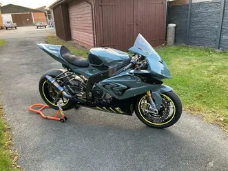 bmw s1000rr rennmotorrad
