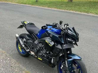 mt10 akrapovic inspektion vor 1500km neu viel zubehör