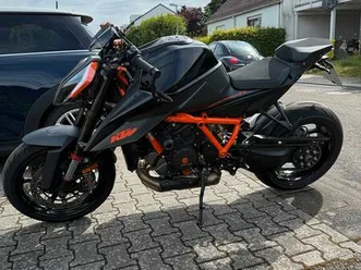ktm superduke 1290r 3.0