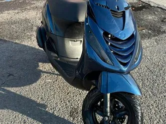 ② piaggio zip 2t 70 cc