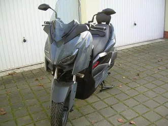xmax 300 yamaha tech max