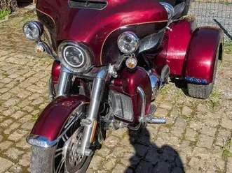 ② triglide ultra harley davison