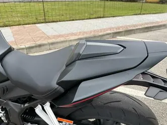 honda - cbr 650r