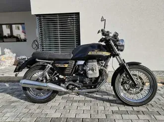 moto guzzi v7 750 classic