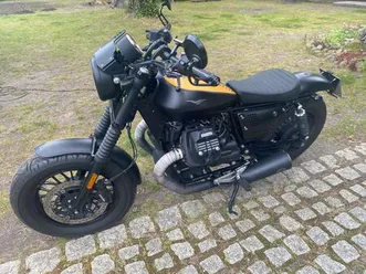 moto guzzi v9 bobber