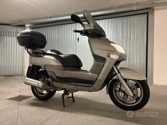yamaha versity 300