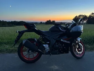 suzuki gsx-r125