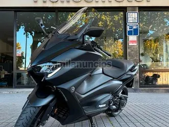 yamaha - tmax 560 abs