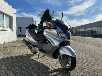 suzuki burgman 650, tüv neu, scheckheft!