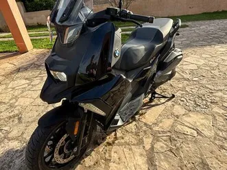 bmw c400x 350 cm3, 2020 god.