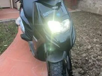 piaggio typhoon 50 anno 2015