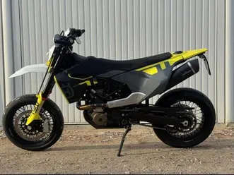 husqvarna 701 supermoto