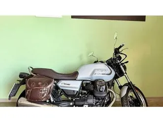 vendo moto guzzi v7 special (2021 - 24) usata a borgo ticino (codice 9884321) - moto.it