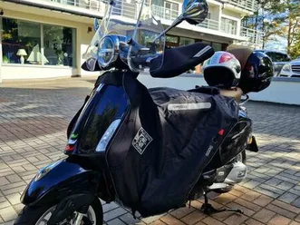 piękna vespa primavera 125 abs, salon polska warszawa targówek