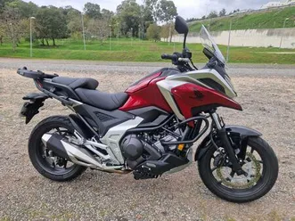 honda nc750 (caixa automática) 2024 só 3.700kms carcavelos e parede