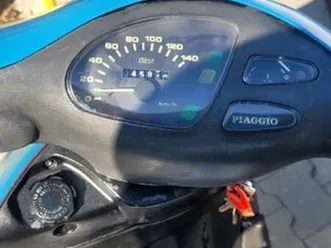 sprzedam skuter piagio sfera 125 4t giezkowo