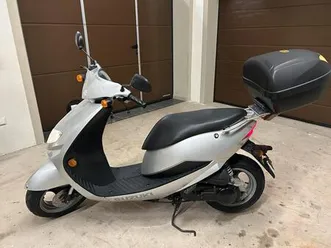suzuki roller estilete 50 km/h